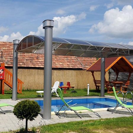 Arany Szolo Wellness Apartmanhaz Hévíz 외부 사진